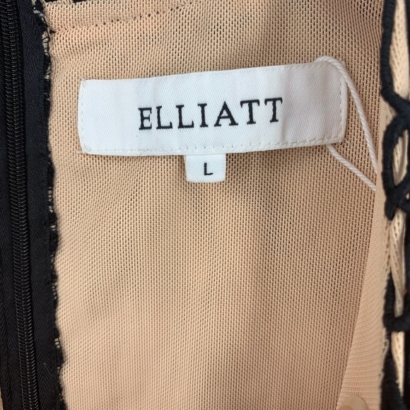 ELLIATT NEW Revelation Dress Black Mesh Sheath - Picture 6 of 8